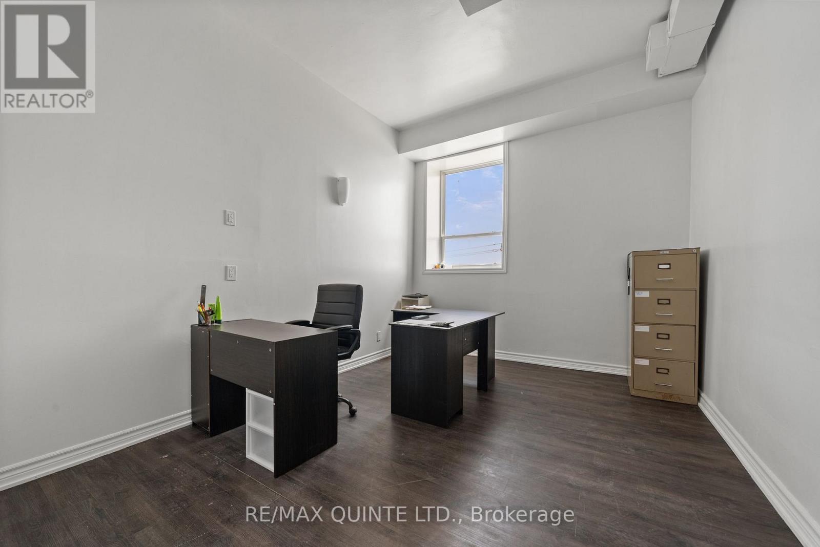 228 Dundas Street E, Belleville, Ontario  K8N 1E4 - Photo 27 - X12252701