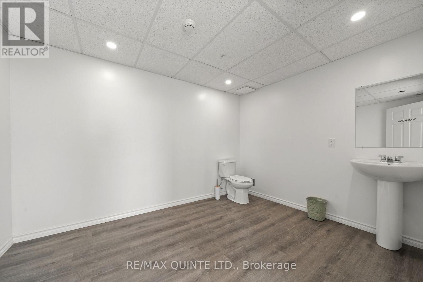 228 Dundas Street E, Belleville, Ontario  K8N 1E4 - Photo 28 - X12252701