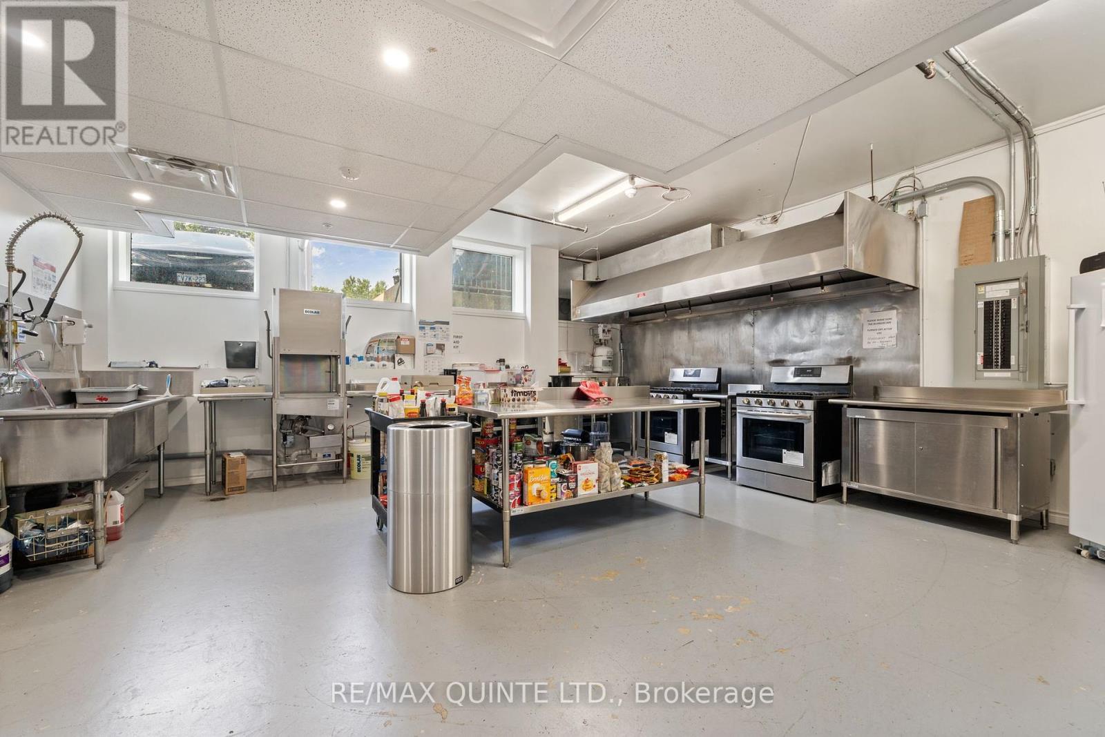 228 Dundas Street E, Belleville, Ontario  K8N 1E4 - Photo 31 - X12252701