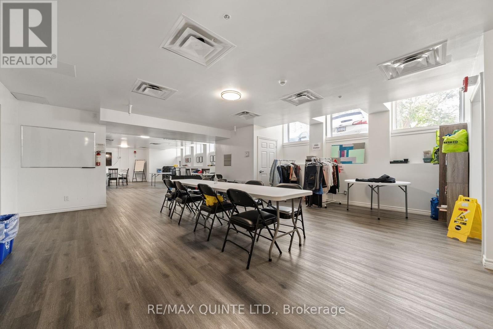 228 Dundas Street E, Belleville, Ontario  K8N 1E4 - Photo 34 - X12252701