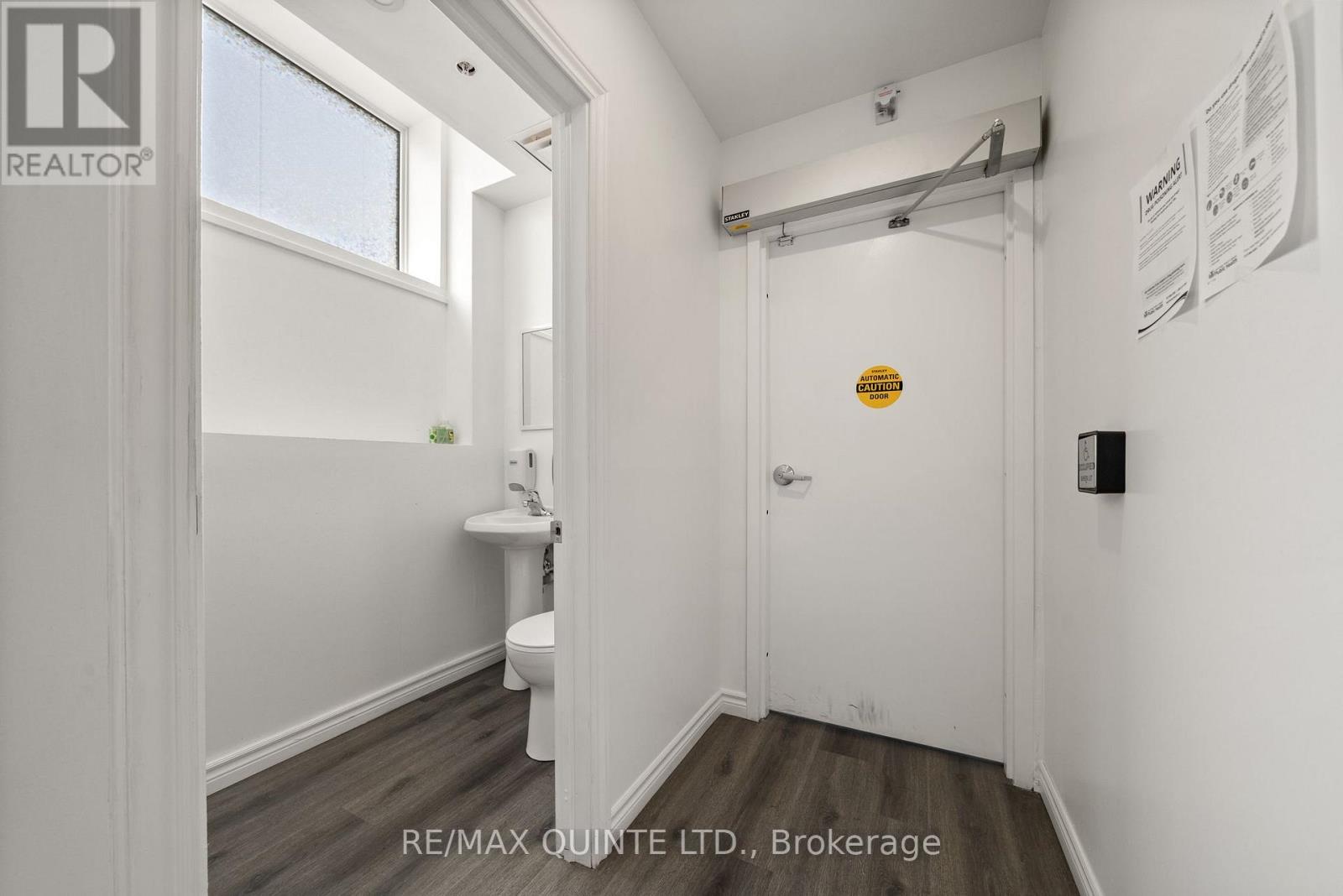 228 Dundas Street E, Belleville, Ontario  K8N 1E4 - Photo 35 - X12252701