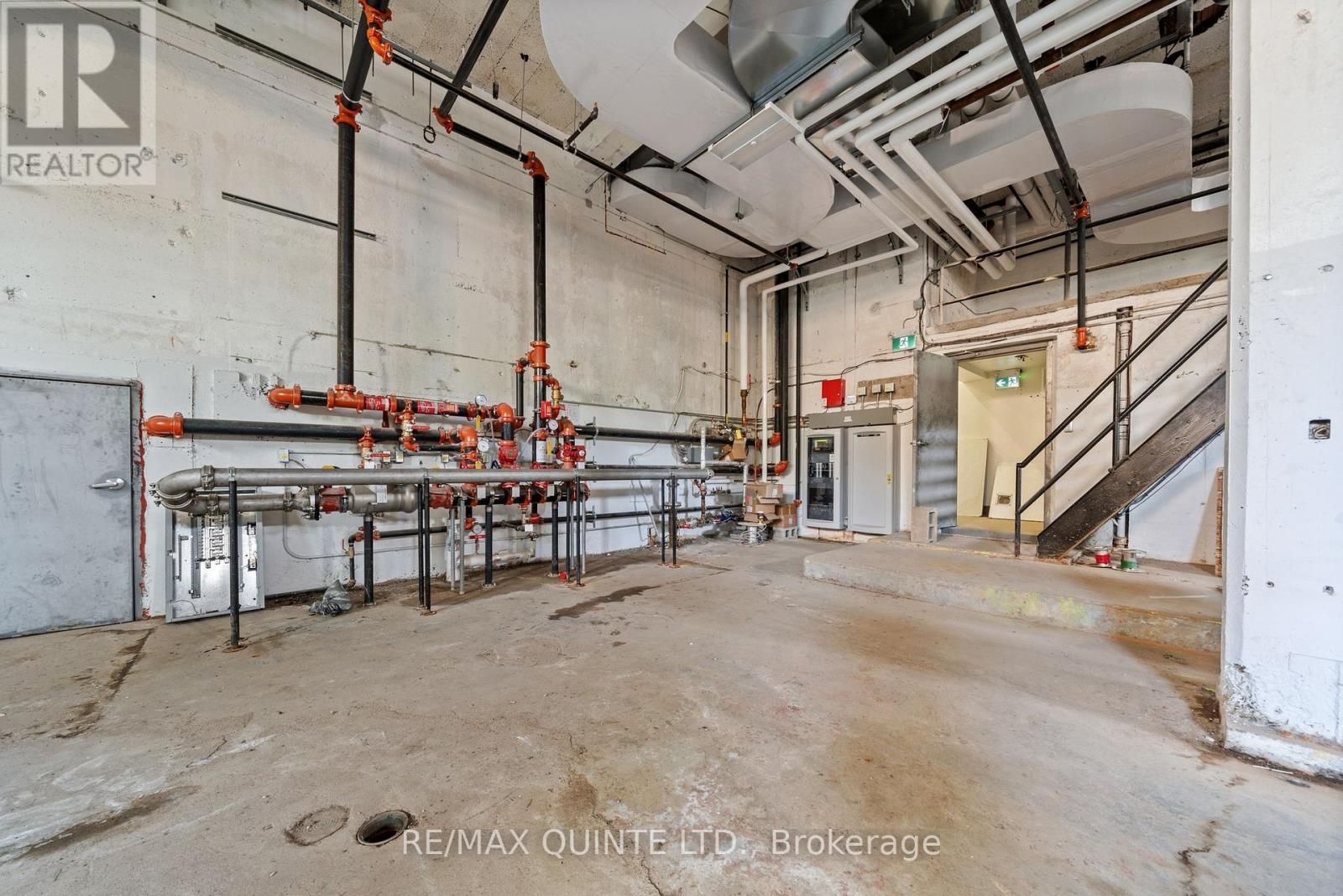 228 Dundas Street E, Belleville, Ontario  K8N 1E4 - Photo 39 - X12252701