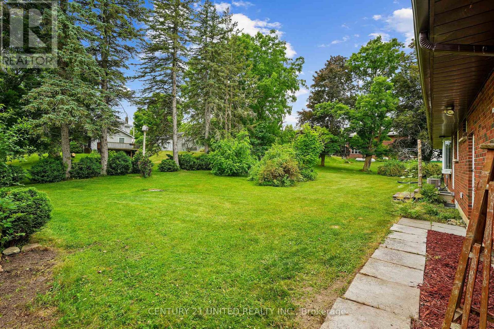 35 Dominion Street, Trent Hills, Ontario  K0K 3K0 - Photo 17 - X12255582
