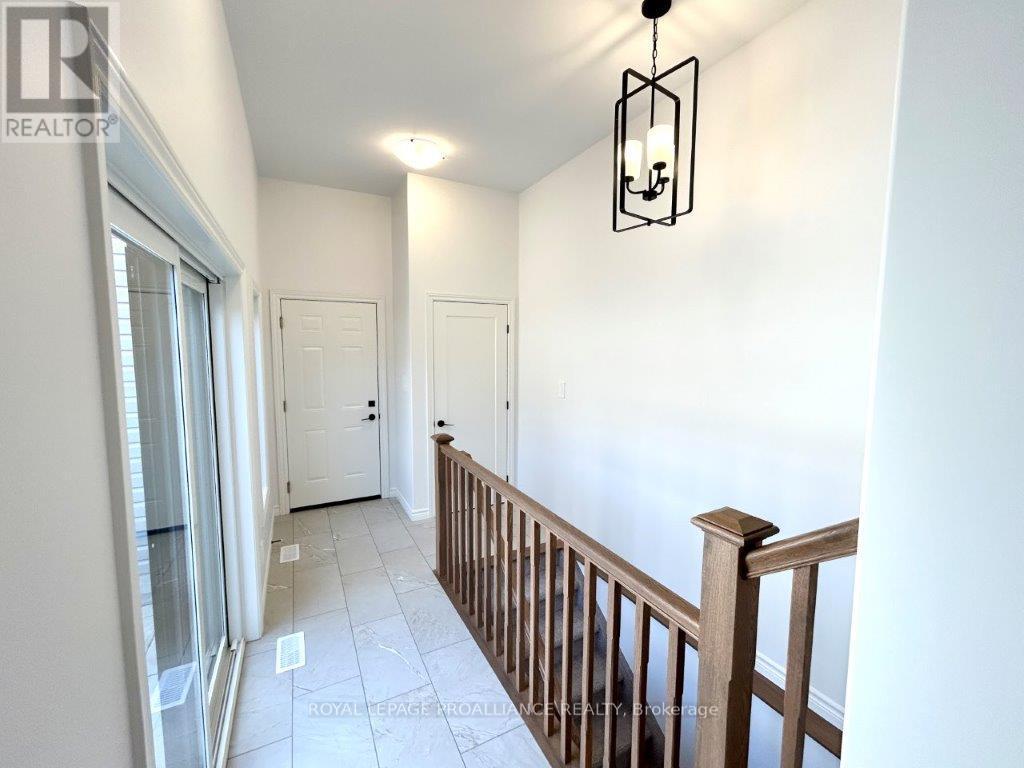 77 Athabaska Drive, Belleville, Ontario  K8N 0T1 - Photo 15 - X12260668