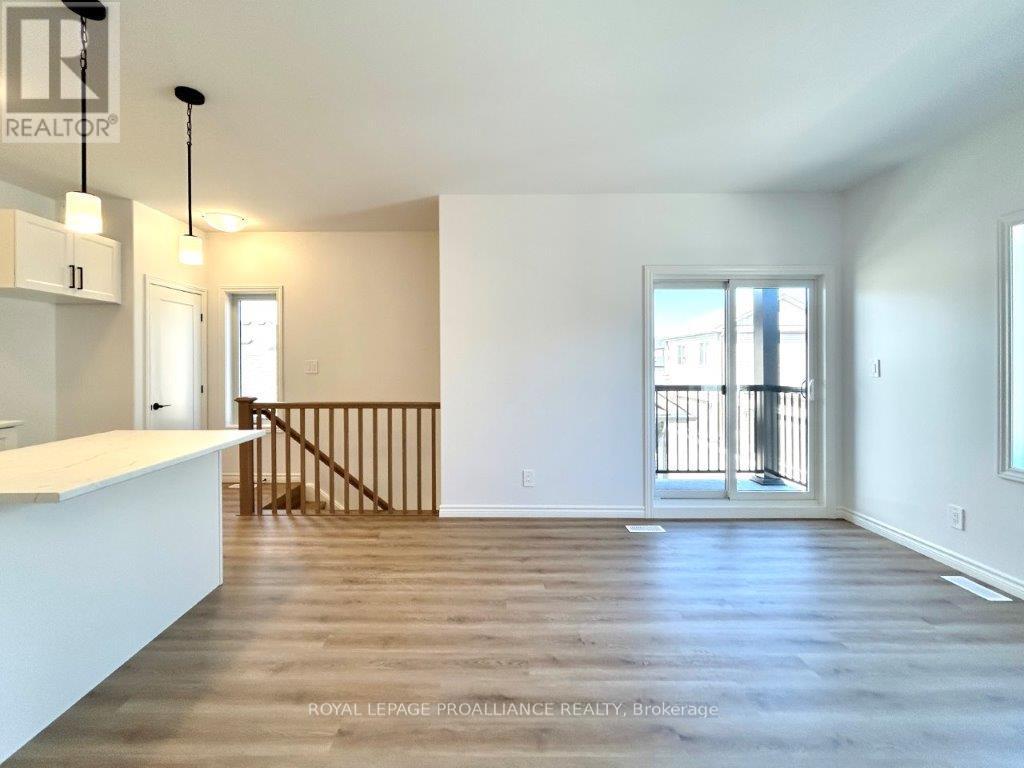 77 Athabaska Drive, Belleville, Ontario  K8N 0T1 - Photo 25 - X12260668