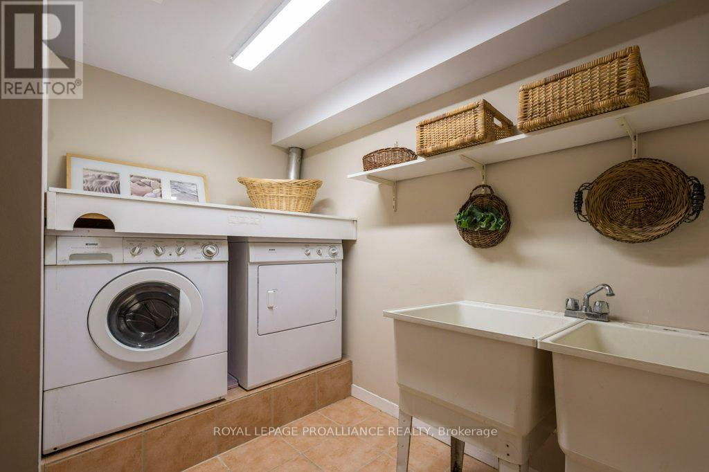 21 Storms Lane, Prince Edward County, Ontario  K0K 2P0 - Photo 19 - X12263773