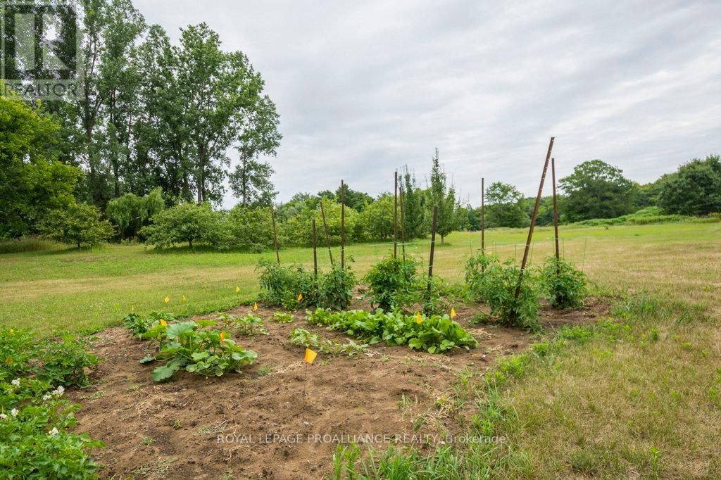 21 Storms Lane, Prince Edward County, Ontario  K0K 2P0 - Photo 33 - X12263773