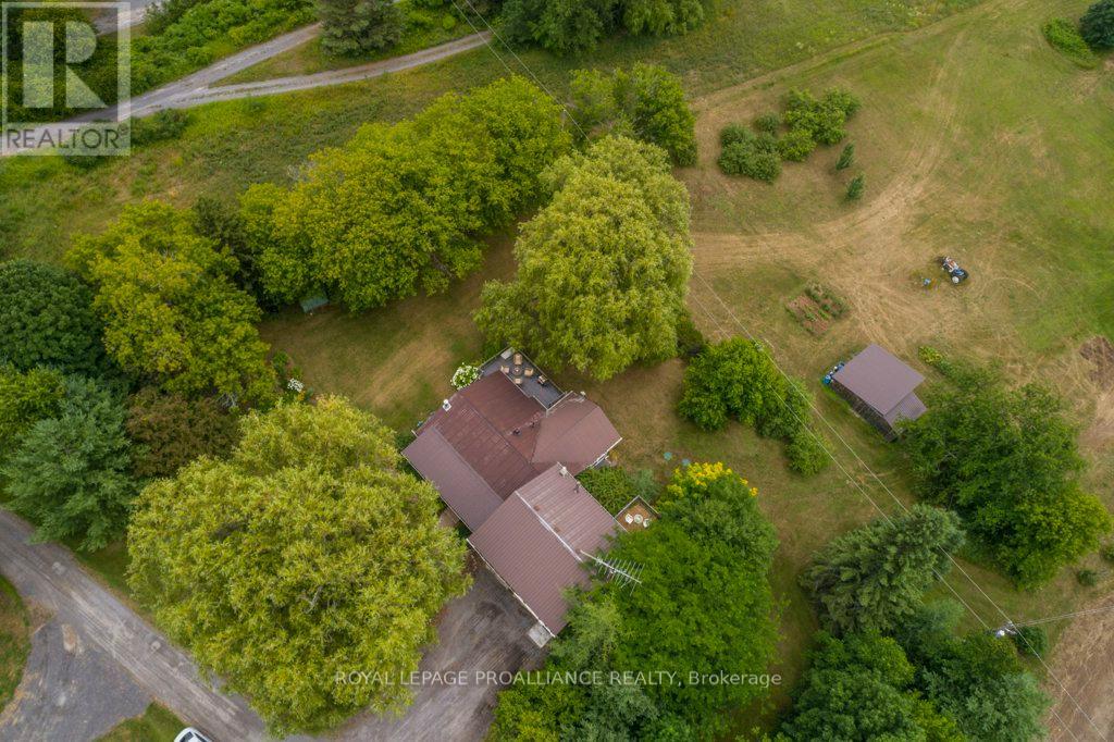 21 Storms Lane, Prince Edward County, Ontario  K0K 2P0 - Photo 38 - X12263773