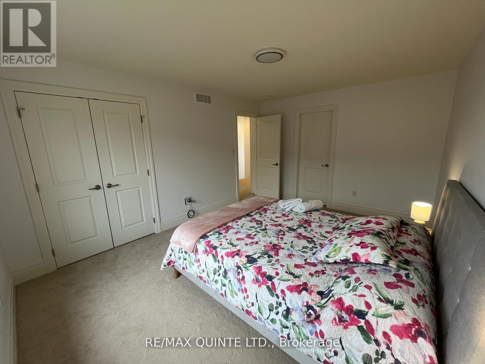 54 Campbell Crescent, Prince Edward County, Ontario  K0K 2T0 - Photo 17 - X12264110