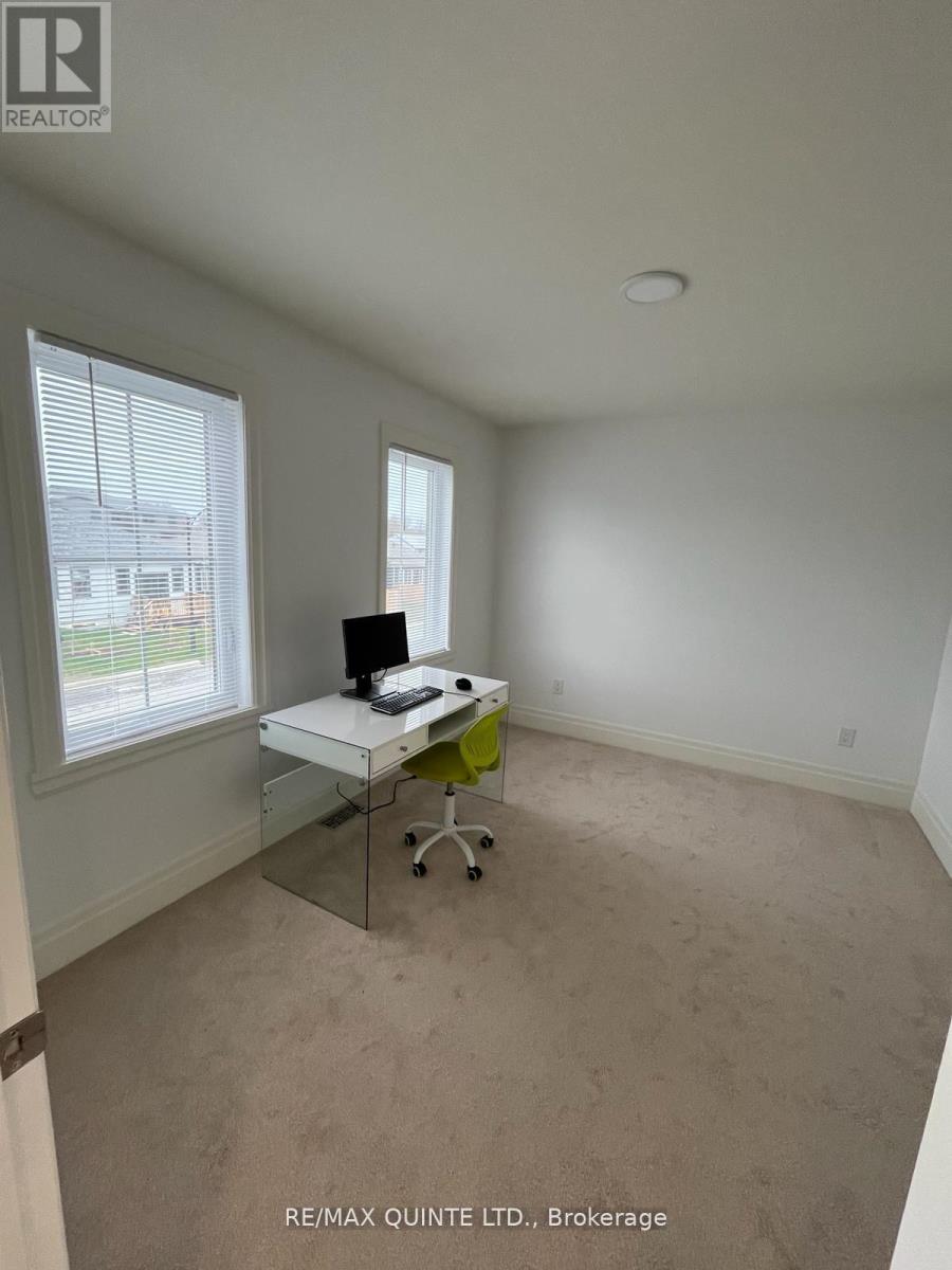 54 Campbell Crescent, Prince Edward County, Ontario  K0K 2T0 - Photo 19 - X12264110