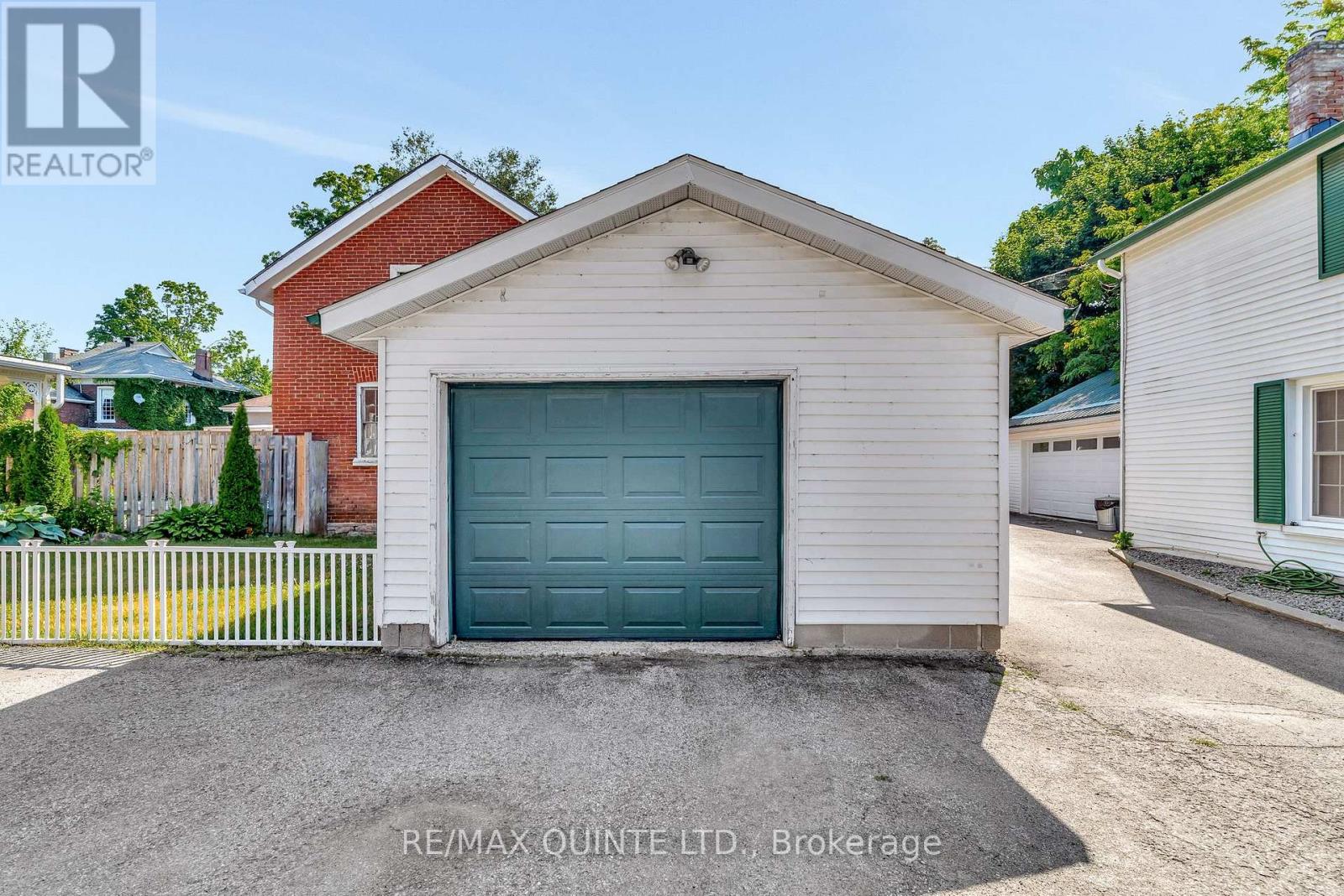 219-221 Ann Street, Belleville, Ontario  K8N 3L5 - Photo 36 - X12264438