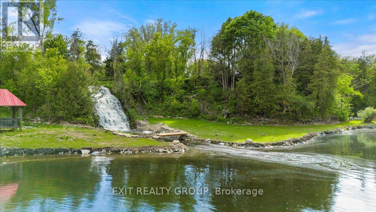 782 County Rd 49, Prince Edward County, Ontario  K0K 2T0 - Photo 10 - X12265012