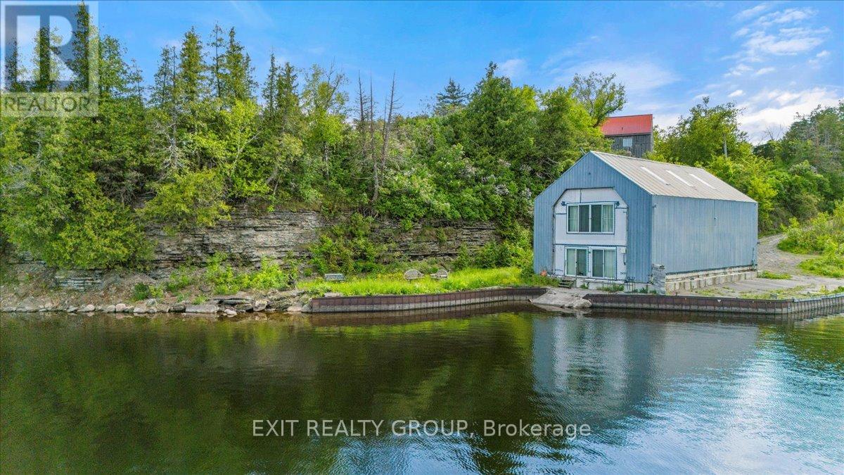 782 County Rd 49, Prince Edward County, Ontario  K0K 2T0 - Photo 6 - X12265012