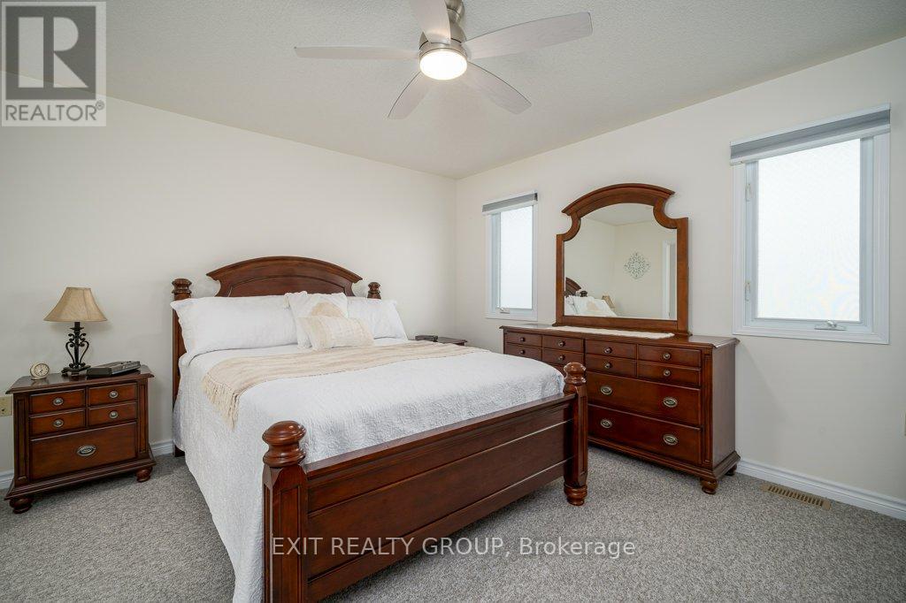 9 Quaker Court, Prince Edward County, Ontario  K0K 3L0 - Photo 25 - X12267692