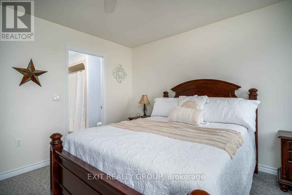 9 Quaker Court, Prince Edward County, Ontario  K0K 3L0 - Photo 26 - X12267692