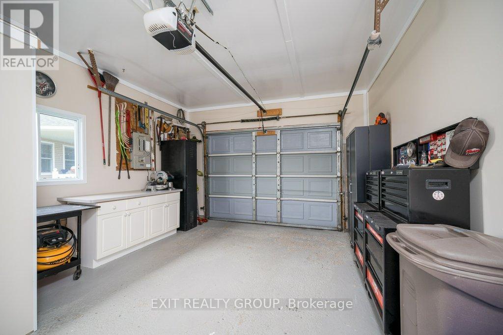 9 Quaker Court, Prince Edward County, Ontario  K0K 3L0 - Photo 29 - X12267692