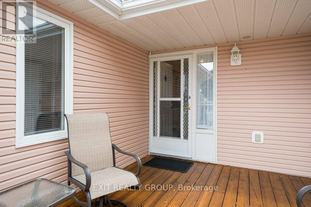 9 Quaker Court, Prince Edward County, Ontario  K0K 3L0 - Photo 37 - X12267692