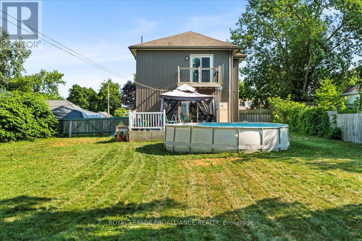 8 Olive Street, Belleville, Ontario  K8P 2A2 - Photo 38 - X12268146