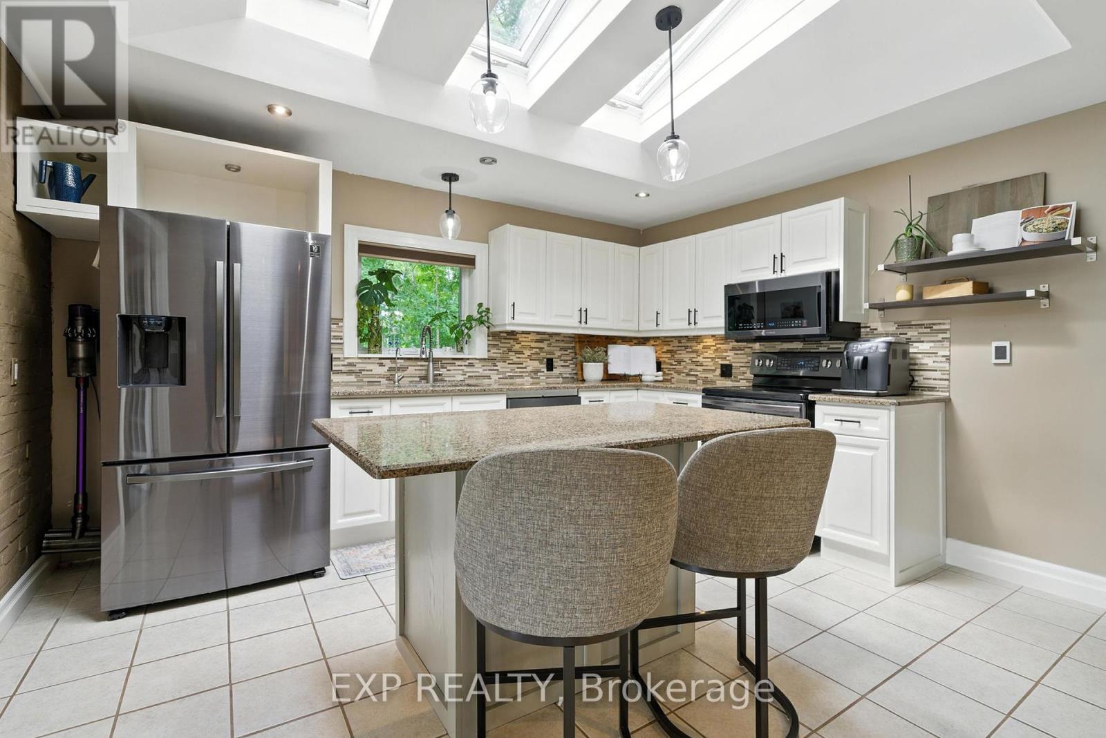 290 Marlbank Road, Tweed, Ontario  K0K 3J0 - Photo 10 - X12268297