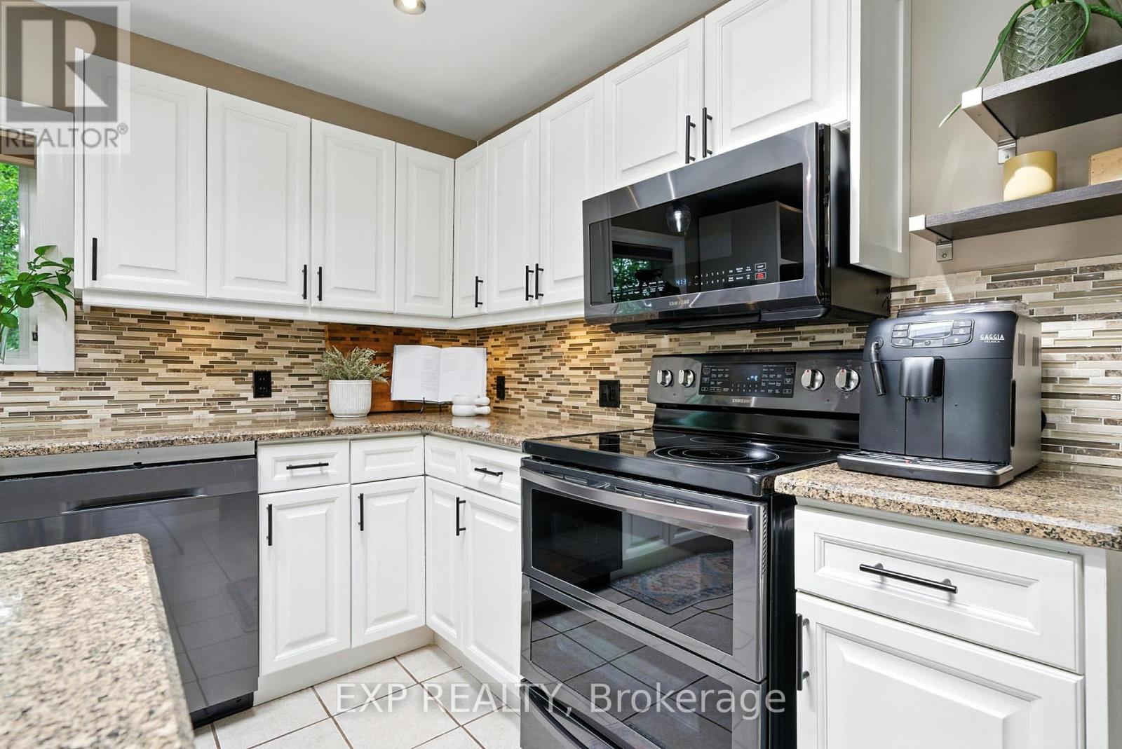 290 Marlbank Road, Tweed, Ontario  K0K 3J0 - Photo 12 - X12268297