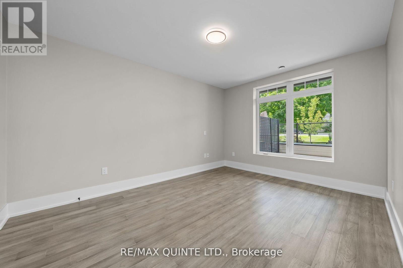 305 - 17 Cleave Avenue, Prince Edward County, Ontario  K0K 2T0 - Photo 17 - X12268394