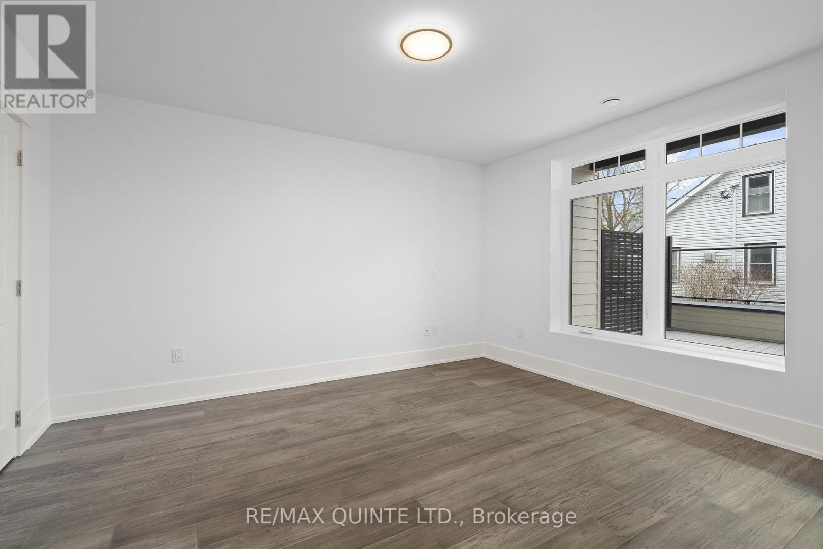 306 - 17 Cleave Avenue, Prince Edward County, Ontario  K0K 2T0 - Photo 18 - X12268400