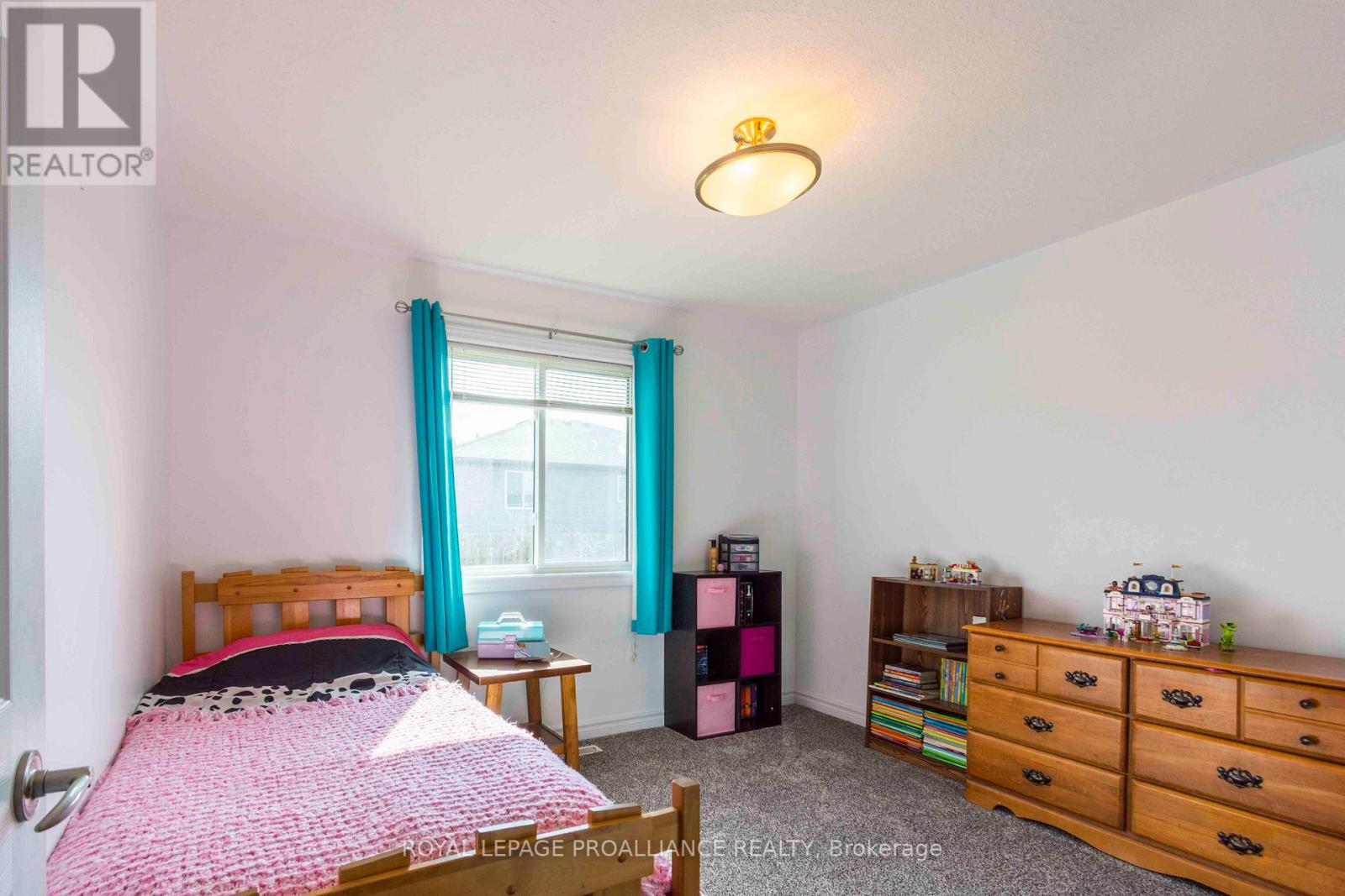 35 Forest Valley Drive, Quinte West, Ontario  K0K 2C0 - Photo 15 - X12278157