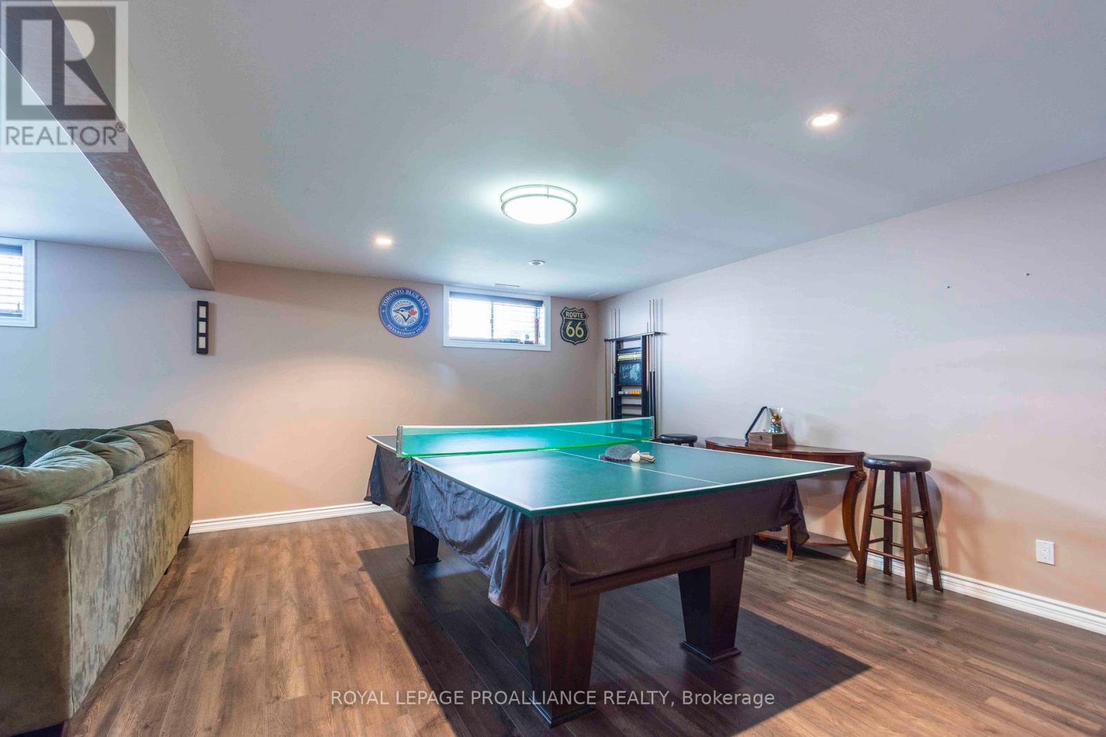 35 Forest Valley Drive, Quinte West, Ontario  K0K 2C0 - Photo 18 - X12278157