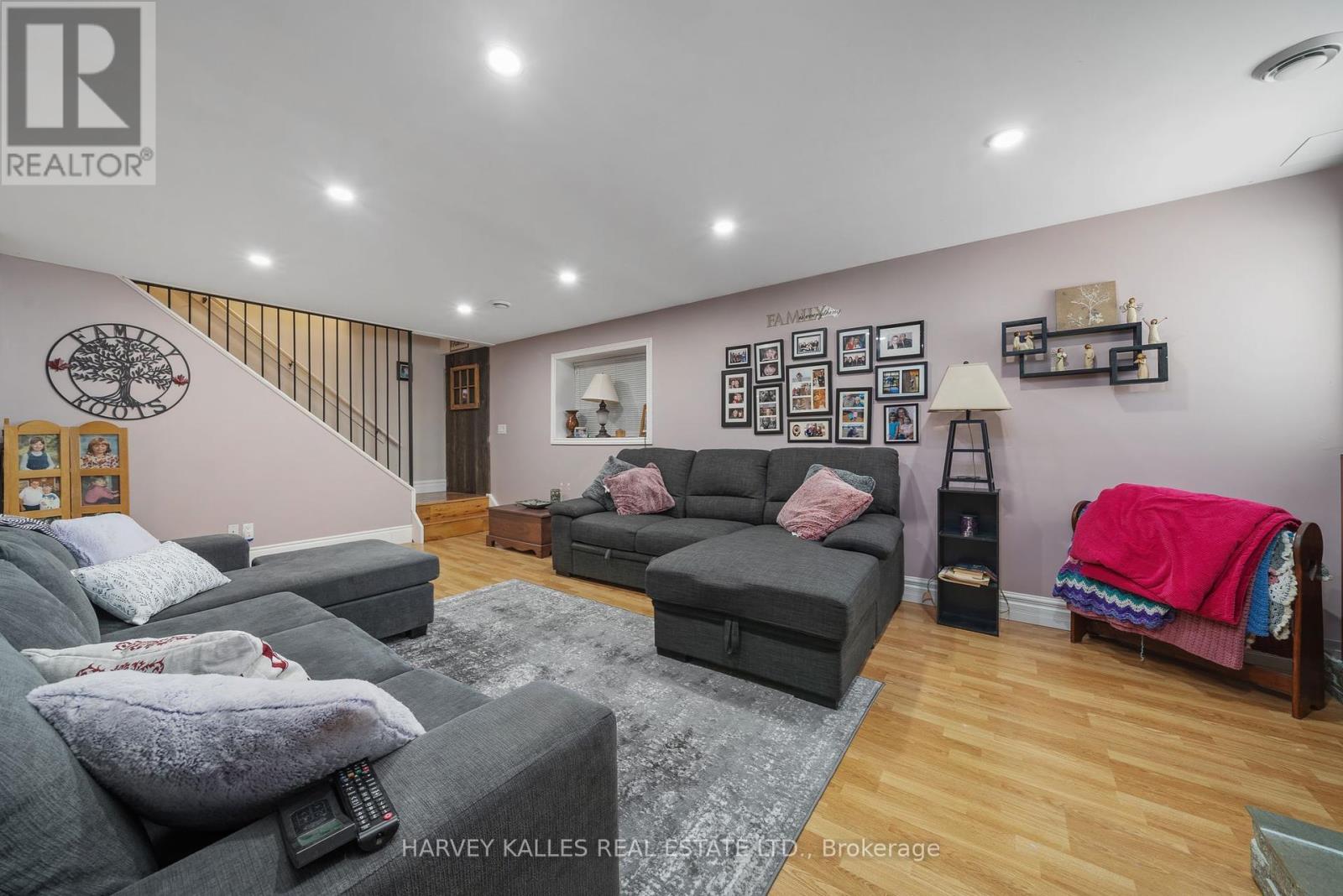 46 Barker Street, Prince Edward County, Ontario  K0K 2T0 - Photo 24 - X12281326