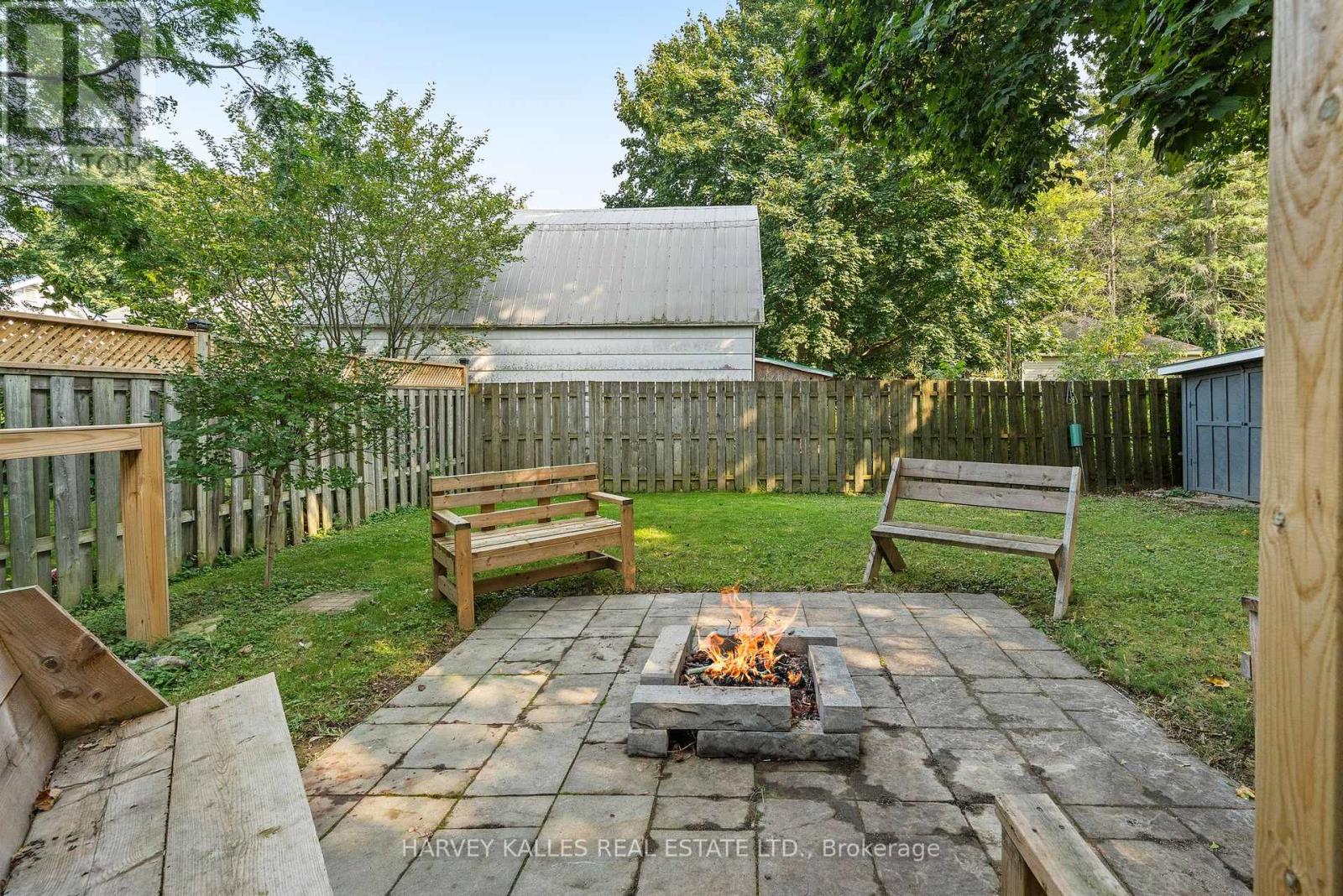 46 Barker Street, Prince Edward County, Ontario  K0K 2T0 - Photo 36 - X12281326