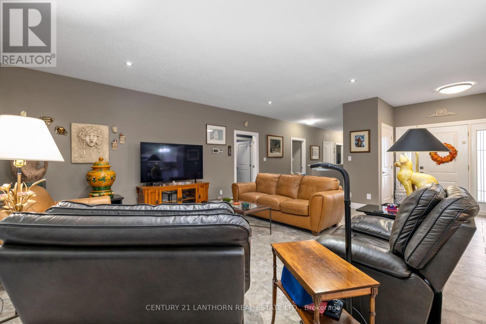 25 Powerline Road, Quinte West, Ontario  K0K 1H0 - Photo 10 - X12283363