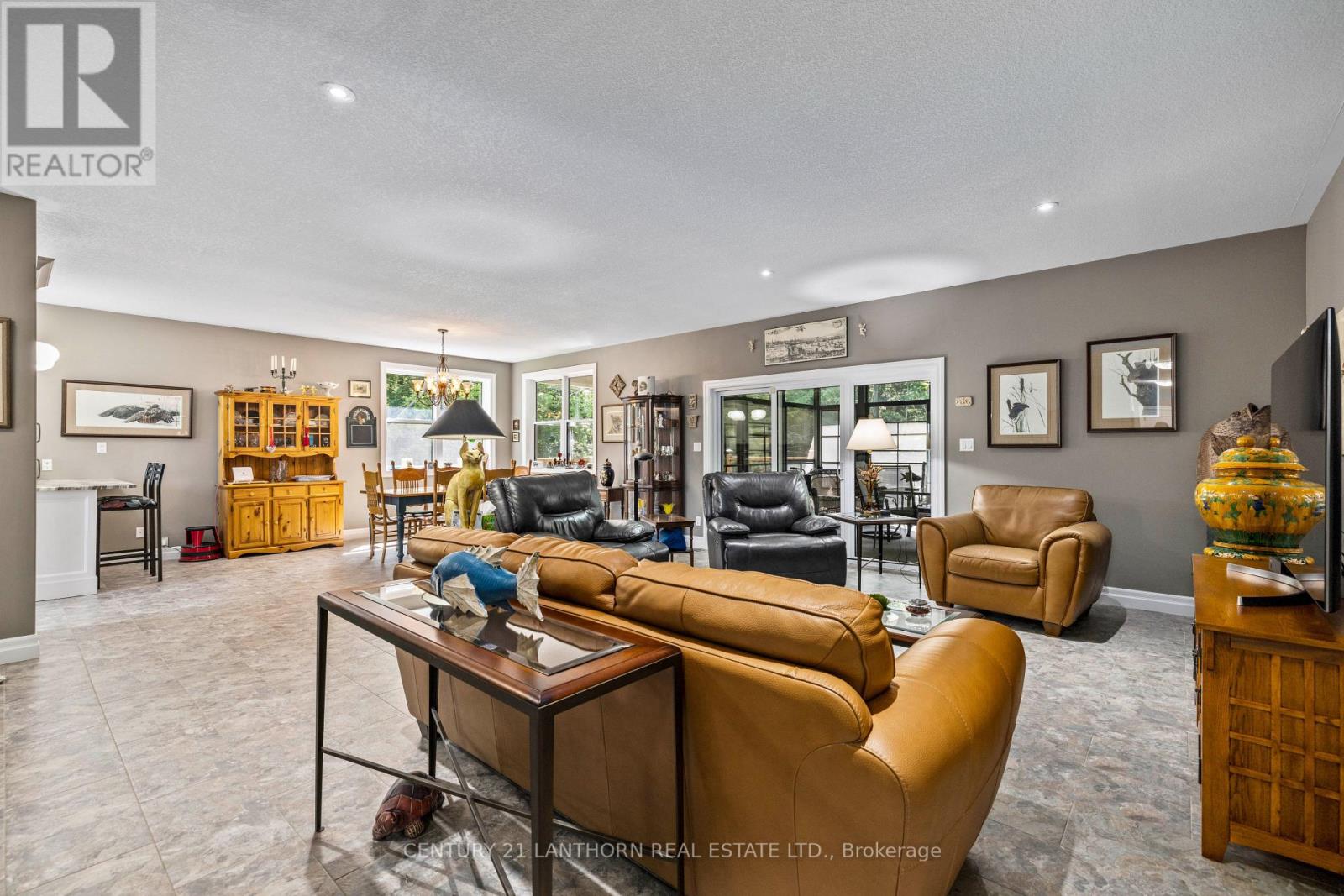 25 Powerline Road, Quinte West, Ontario  K0K 1H0 - Photo 11 - X12283363