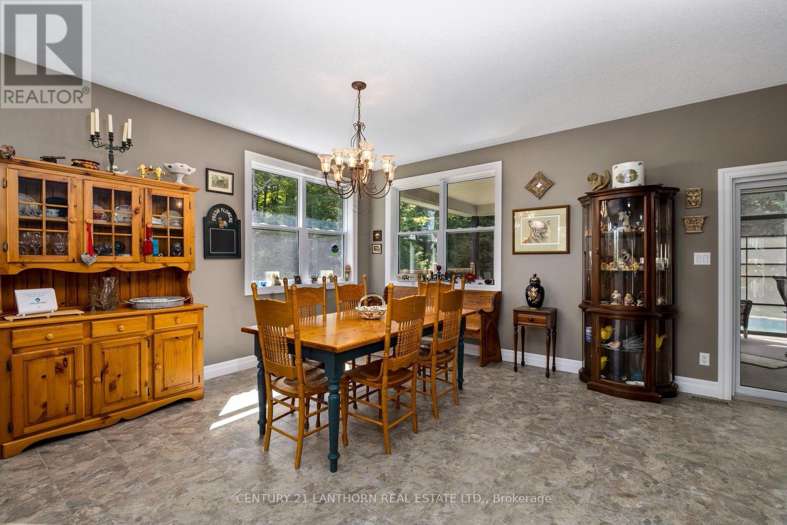 25 Powerline Road, Quinte West, Ontario  K0K 1H0 - Photo 7 - X12283363