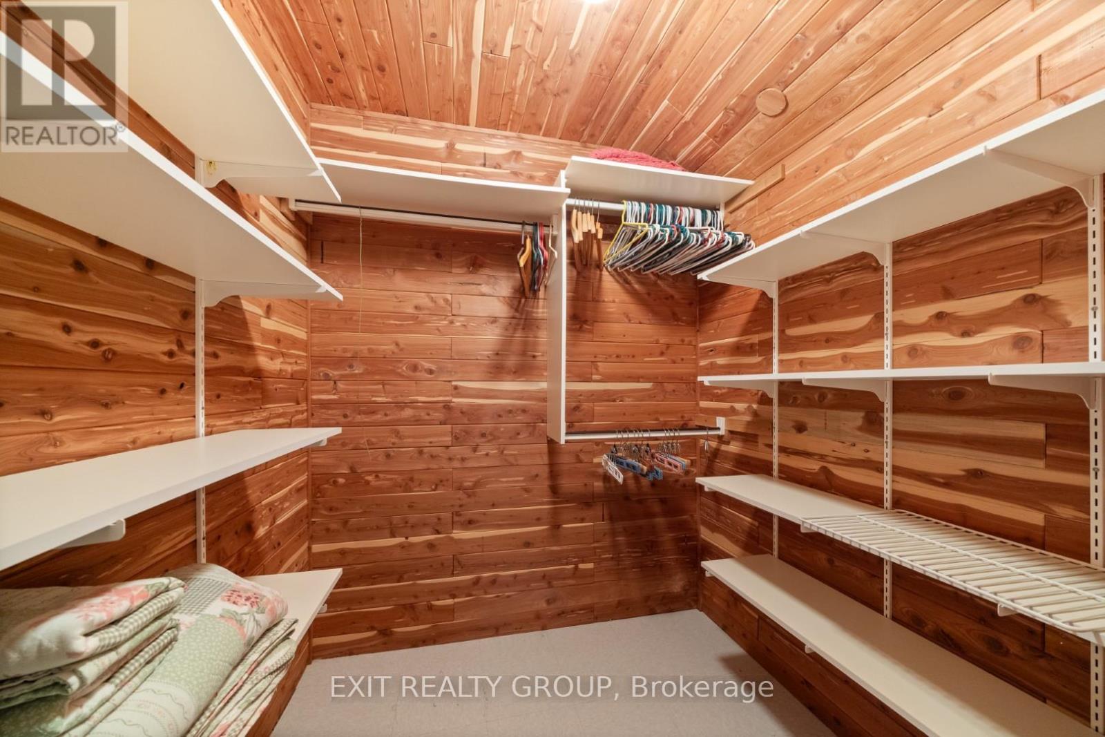 16 Maple Avenue, Prince Edward County, Ontario  K0K 2T0 - Photo 38 - X12284036