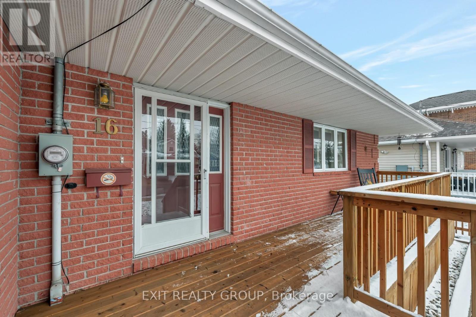 16 Maple Avenue, Prince Edward County, Ontario  K0K 2T0 - Photo 5 - X12284036