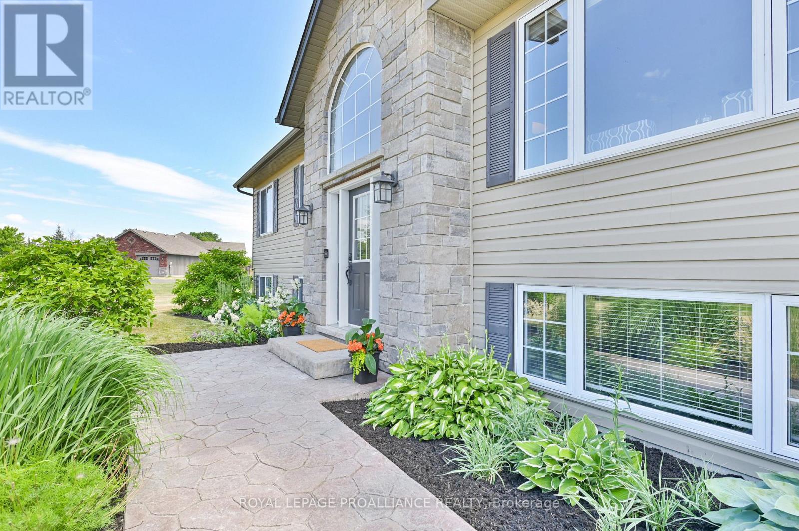 3471 County 3 Road, Prince Edward County, Ontario  K0K 1L0 - Photo 5 - X12284438