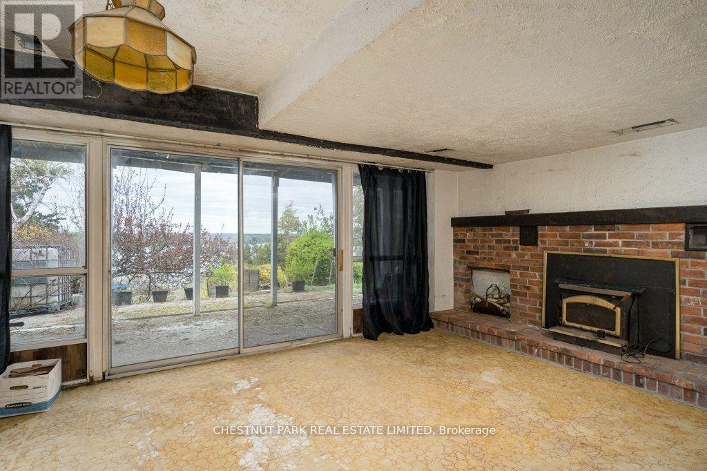 2035 County Rd 7, Prince Edward County, Ontario  K0K 2T0 - Photo 23 - X12285247
