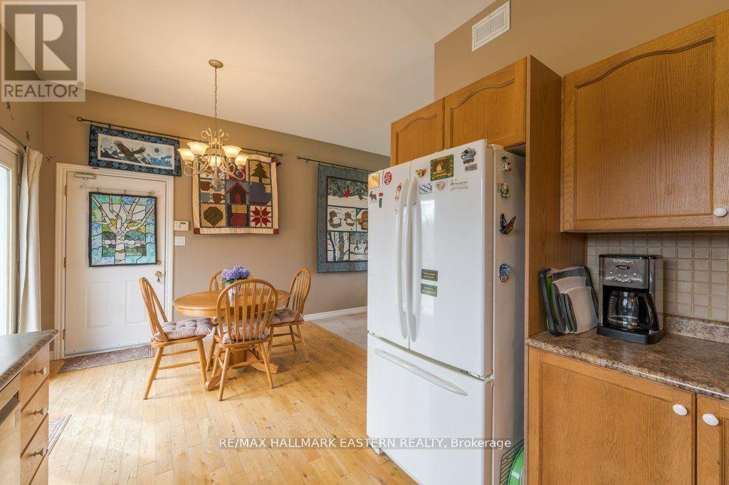 1755a Salem Road, Prince Edward County, Ontario  K0K 1T0 - Photo 14 - X12285311