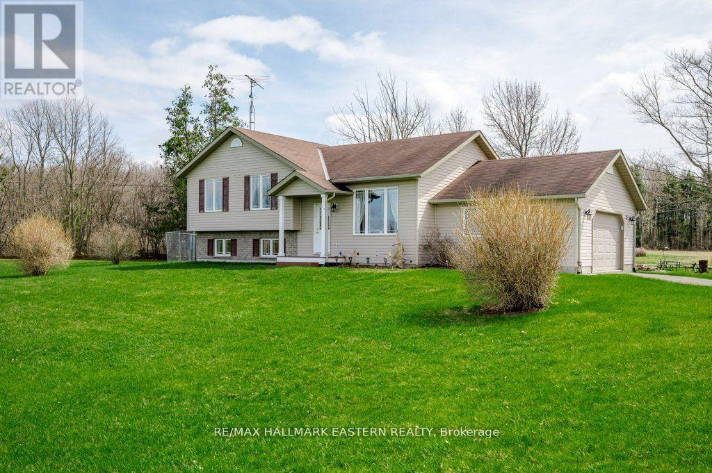 1755a Salem Road, Prince Edward County, Ontario  K0K 1T0 - Photo 2 - X12285311
