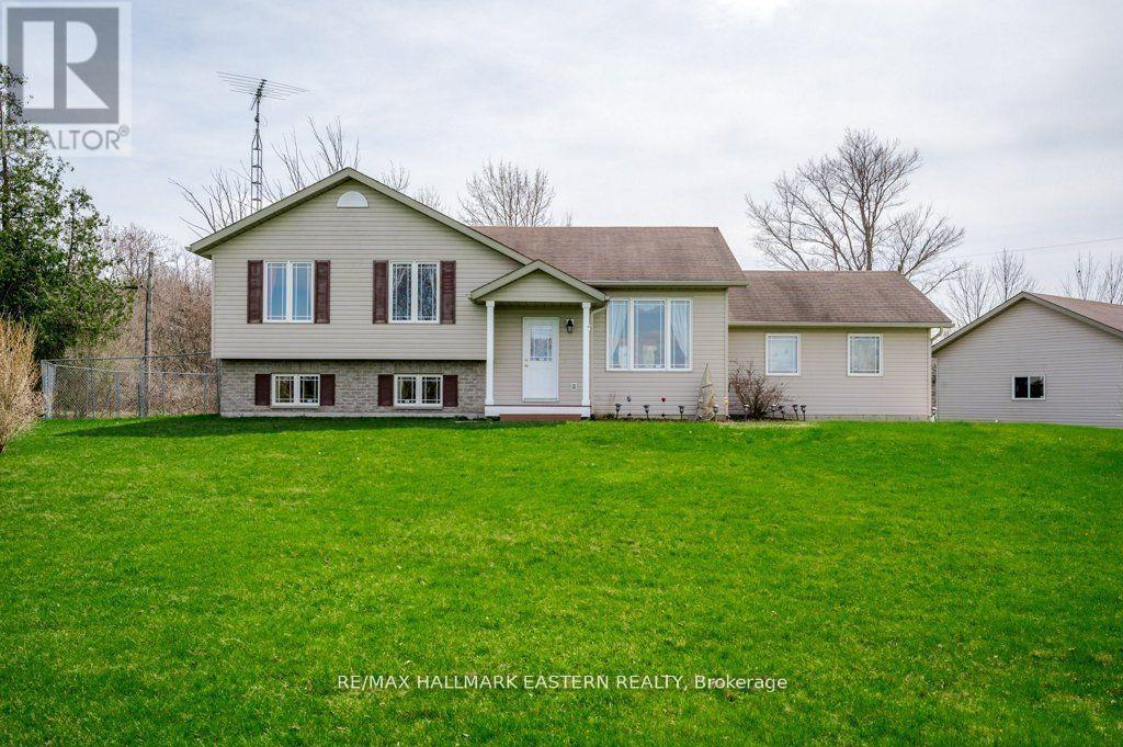 1755a Salem Road, Prince Edward County, Ontario  K0K 1T0 - Photo 3 - X12285311
