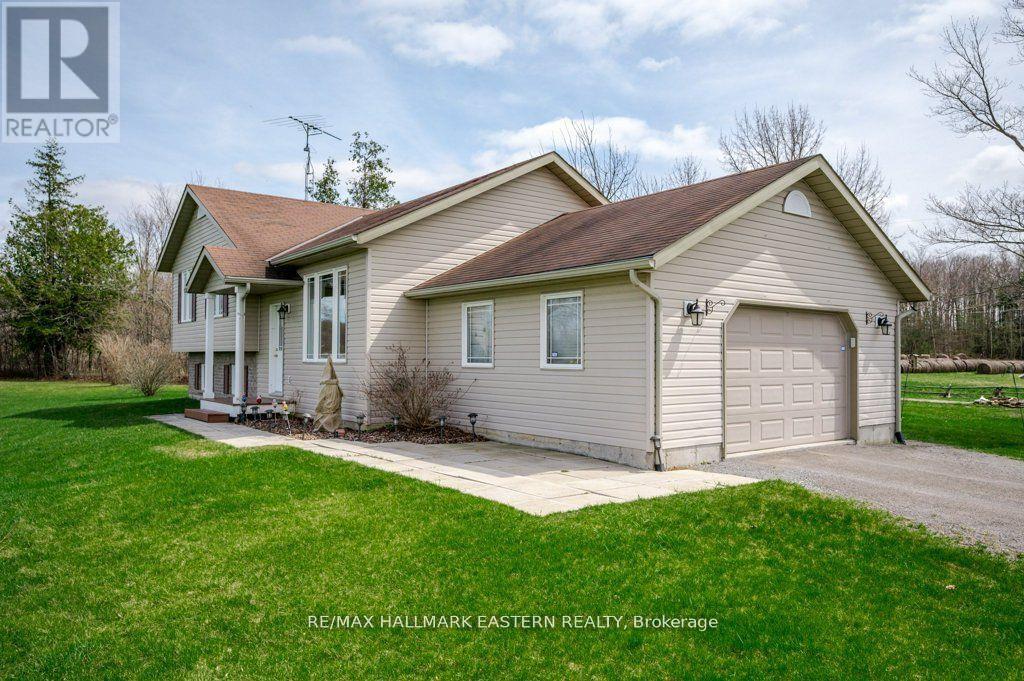 1755a Salem Road, Prince Edward County, Ontario  K0K 1T0 - Photo 4 - X12285311