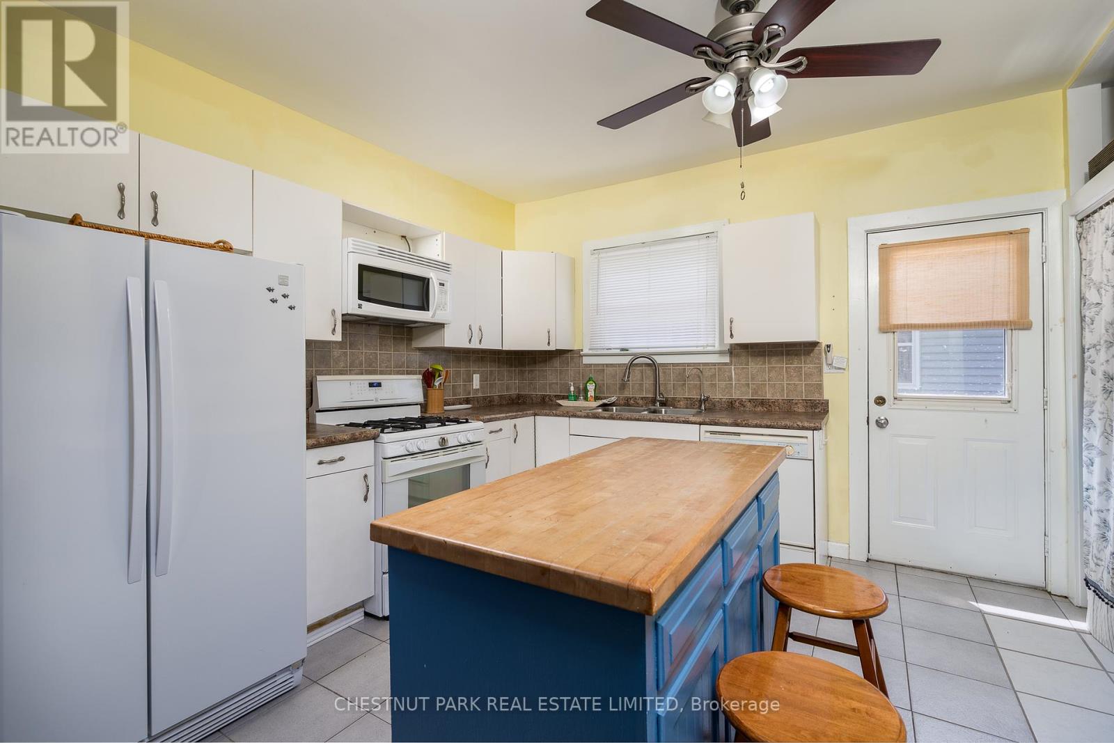 9 East Mary Street, Prince Edward County, Ontario  K0K 2T0 - Photo 10 - X12285688