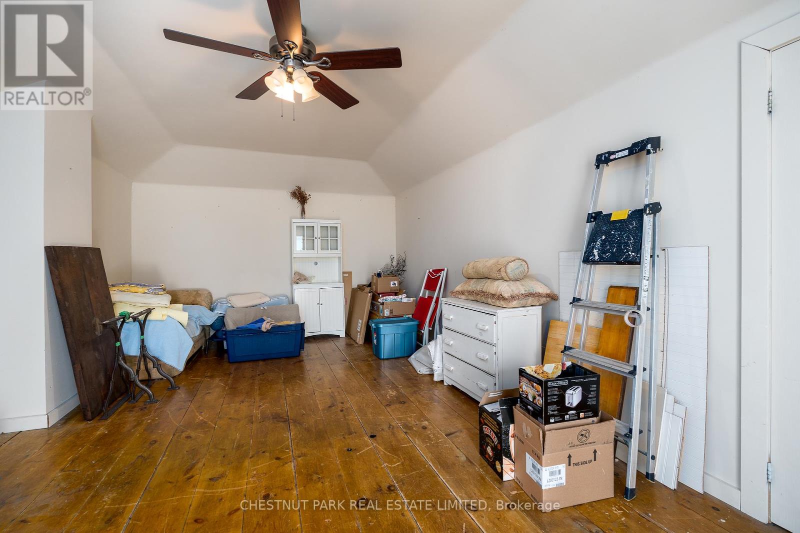 9 East Mary Street, Prince Edward County, Ontario  K0K 2T0 - Photo 16 - X12285688