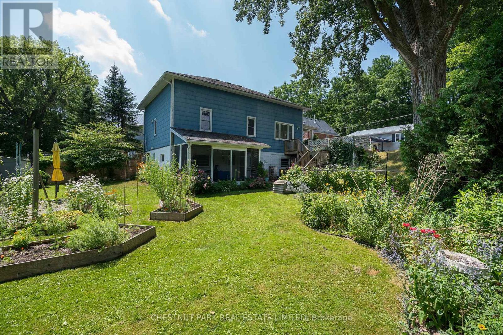9 East Mary Street, Prince Edward County, Ontario  K0K 2T0 - Photo 31 - X12285688