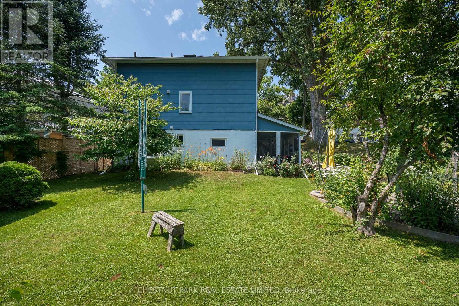 9 East Mary Street, Prince Edward County, Ontario  K0K 2T0 - Photo 33 - X12285688