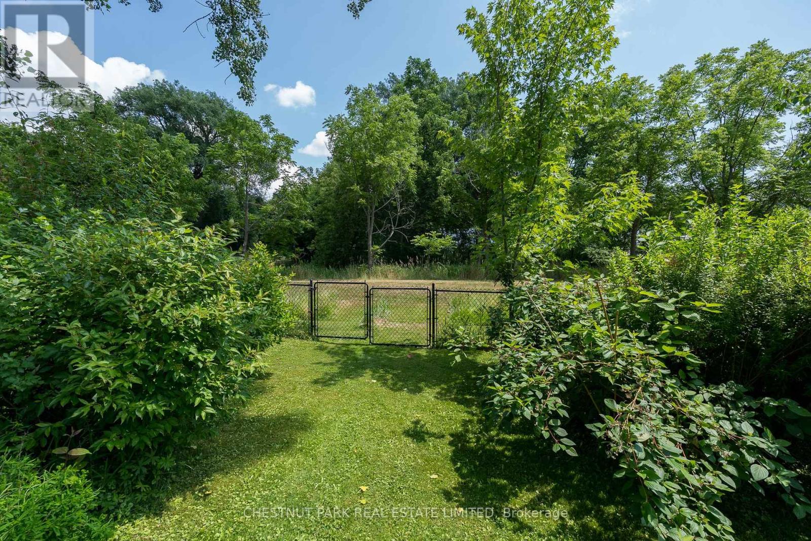 9 East Mary Street, Prince Edward County, Ontario  K0K 2T0 - Photo 37 - X12285688