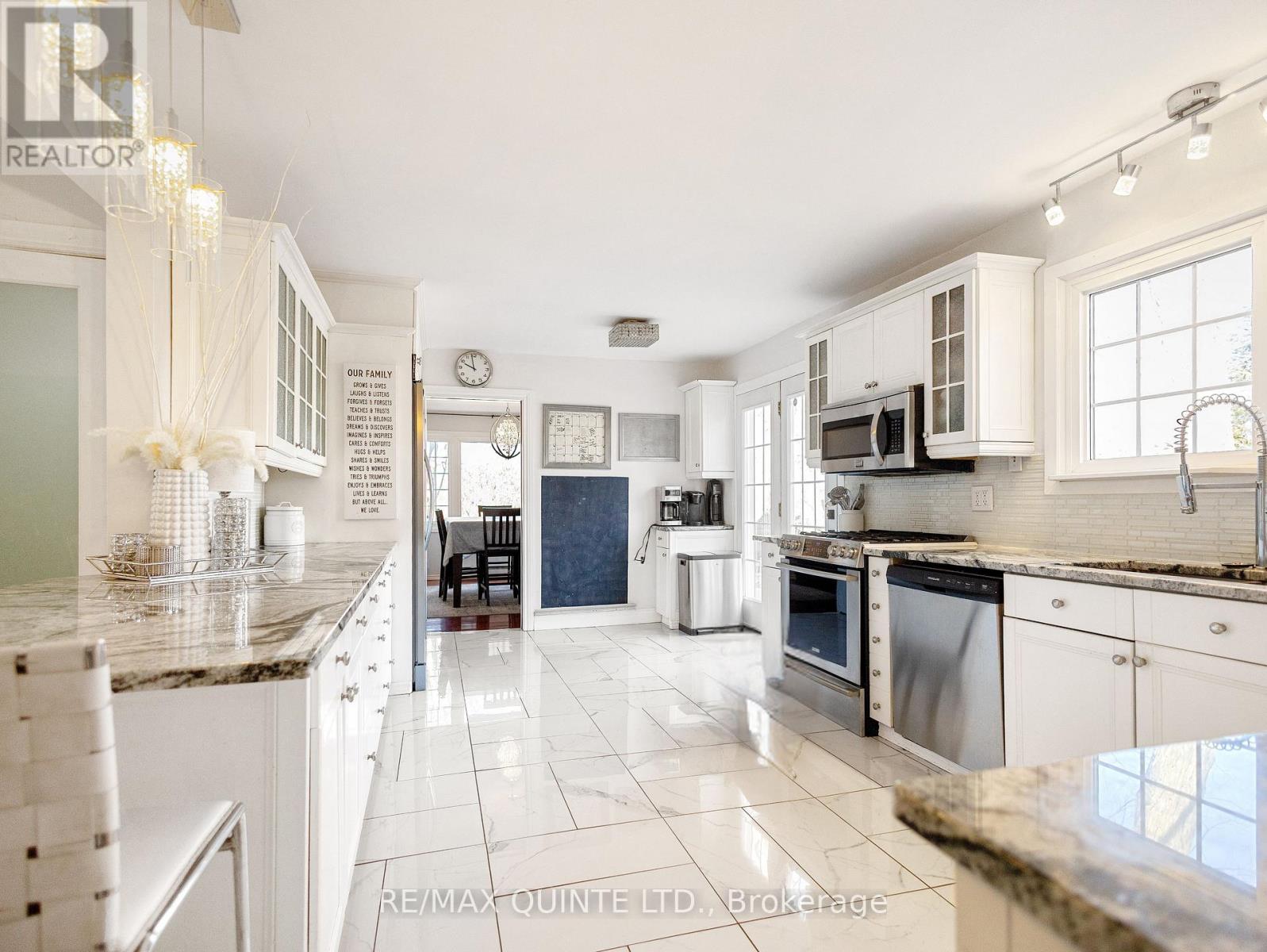 548 Lorna Lane, Greater Napanee, Ontario  K0K 2Z0 - Photo 17 - X12285702