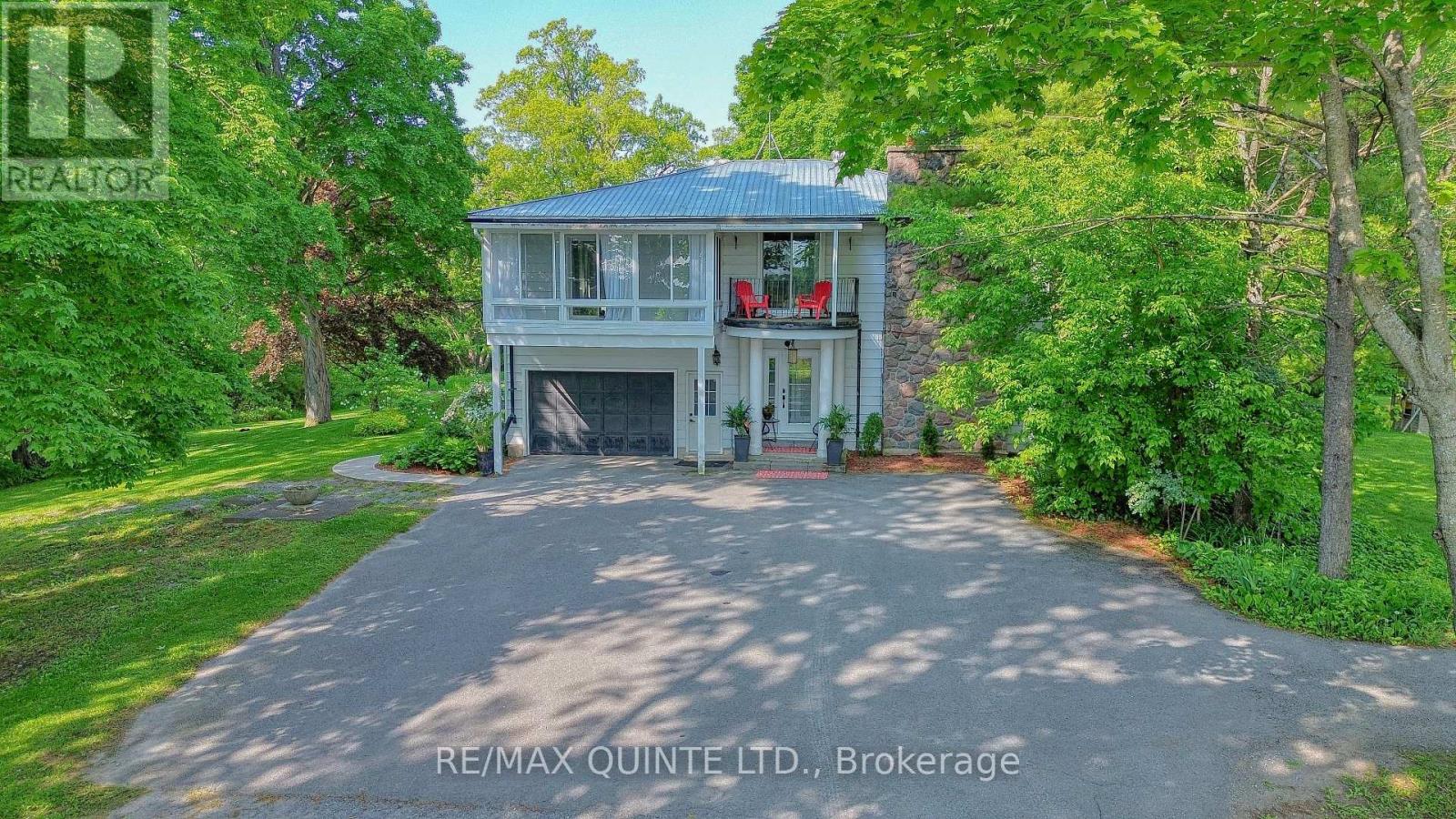 548 Lorna Lane, Greater Napanee, Ontario  K0K 2Z0 - Photo 3 - X12285702