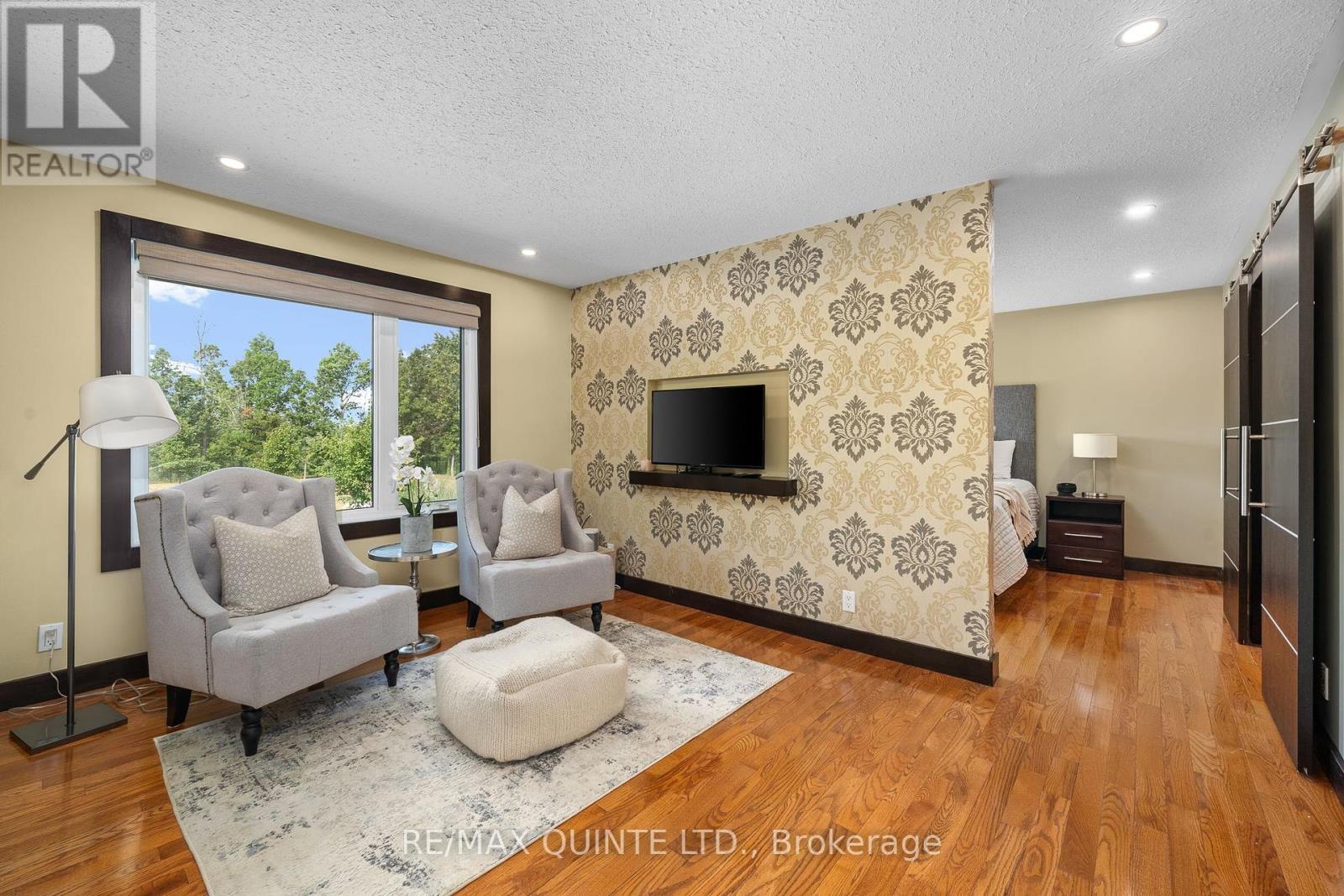 100 Bay Breeze Street, Prince Edward County, Ontario  K8N 0L4 - Photo 17 - X12285965