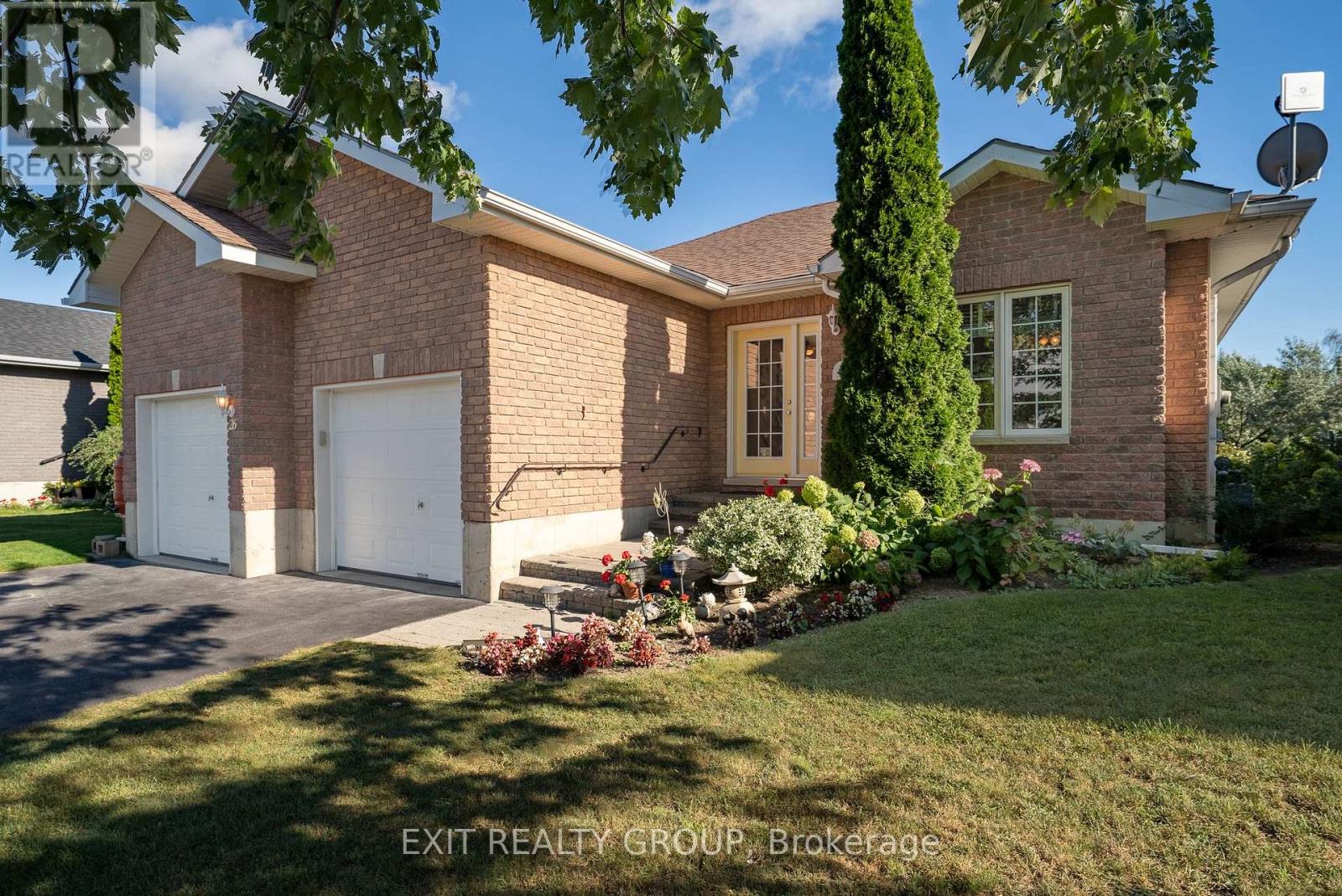 26 ALETHA DRIVE, Prince Edward County, Ontario